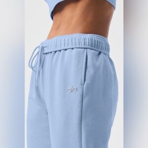 Accolade Sweatpant - Seashell Blue - Small